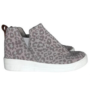 Ryka Vera Sneaker in Camel Brown Leopard Size 9